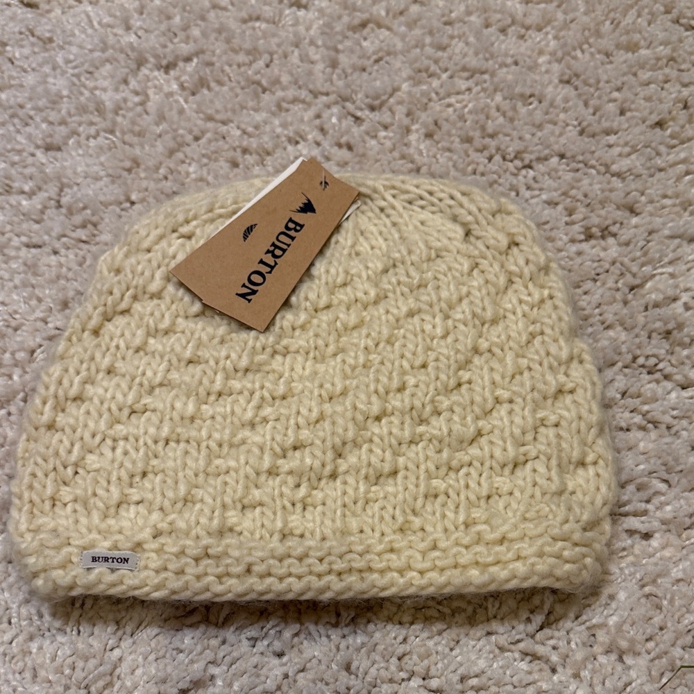 New Burton knit had cream women’s warm winter hand knit